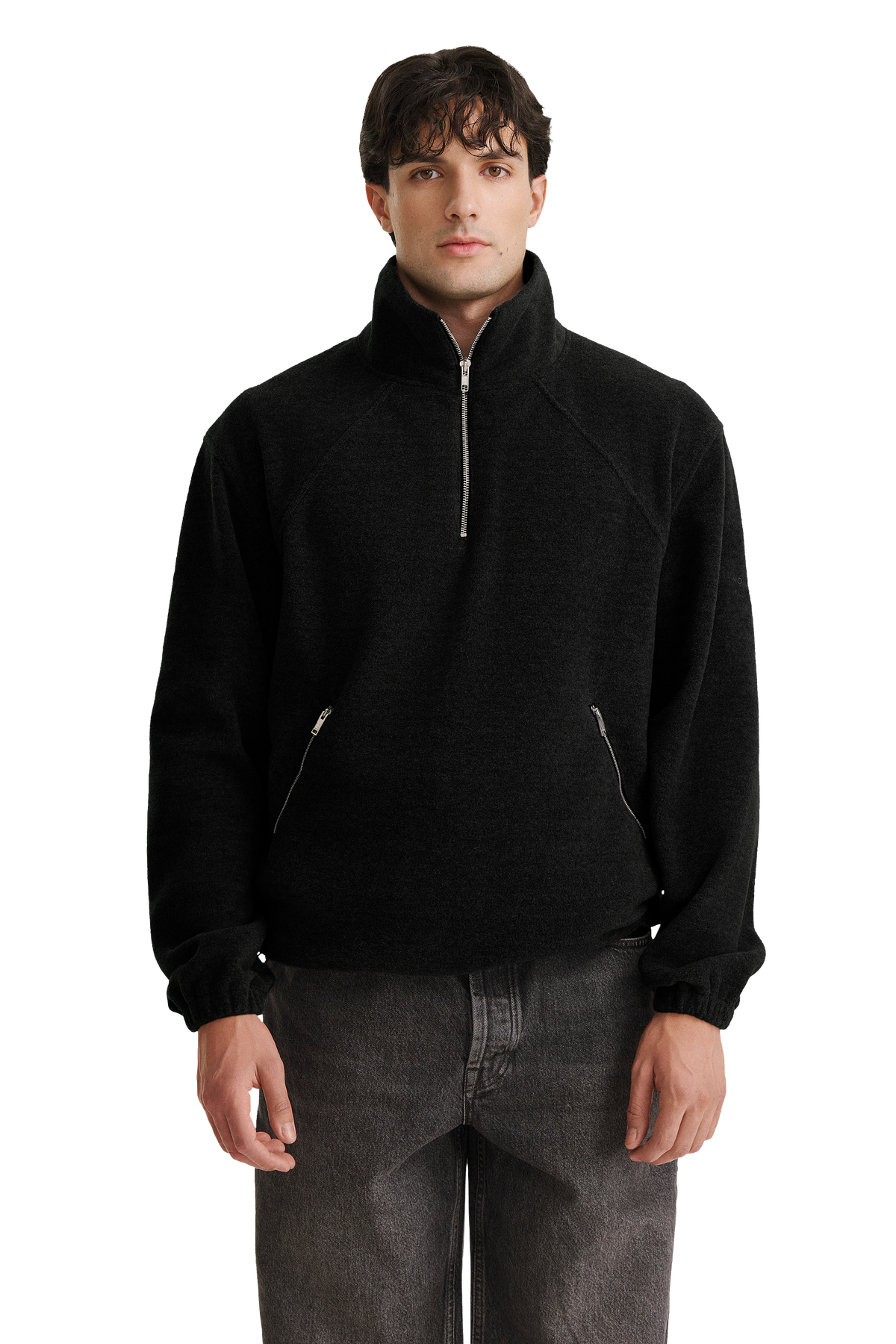 Albris Fleece Black model action