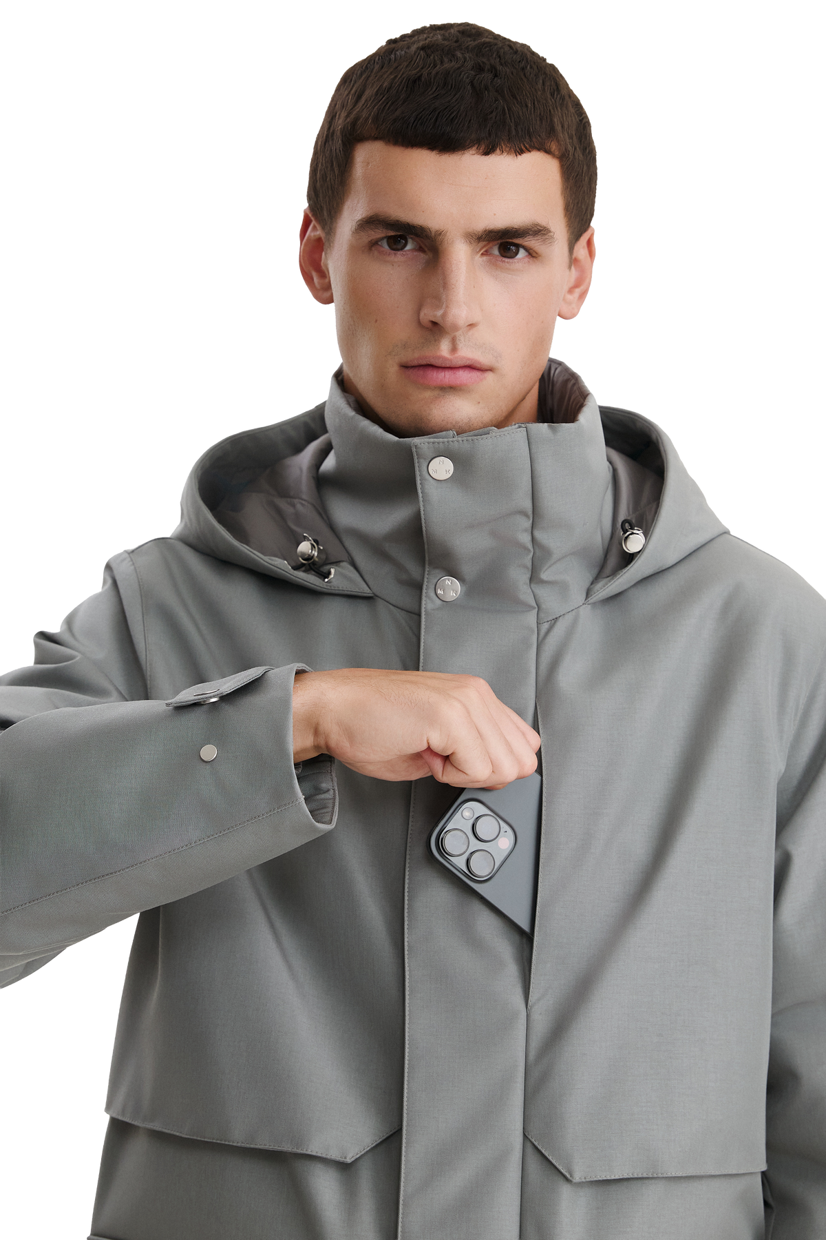 VELAN_Grey_Model_Frontface