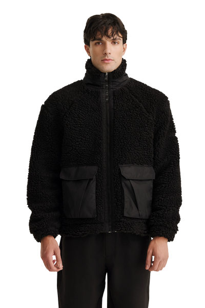 JULIER_Black_Model_Front2