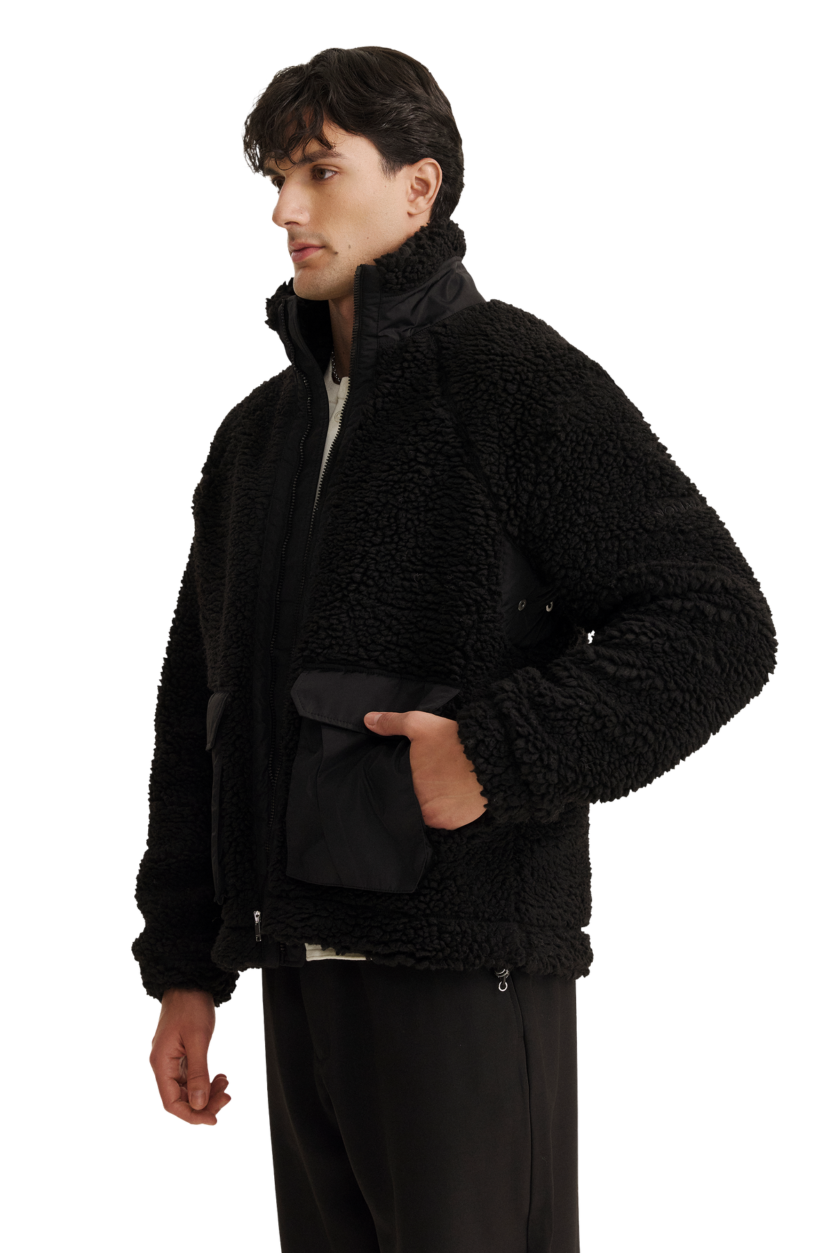 Julier_Black_NMK7_Transparent.png